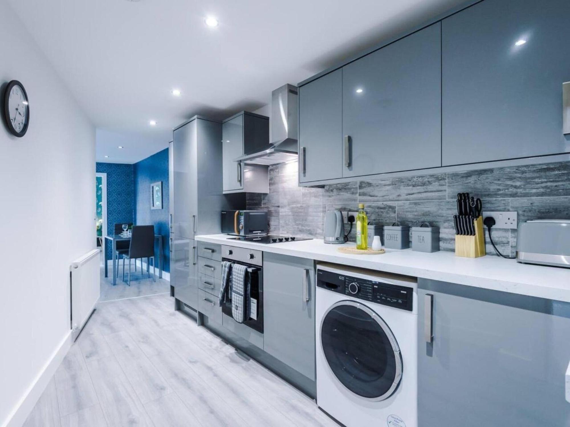 The Ecclesian Deluxe Apartments Near Trafford Centre Eccles Train Station Манчестер Екстер'єр фото