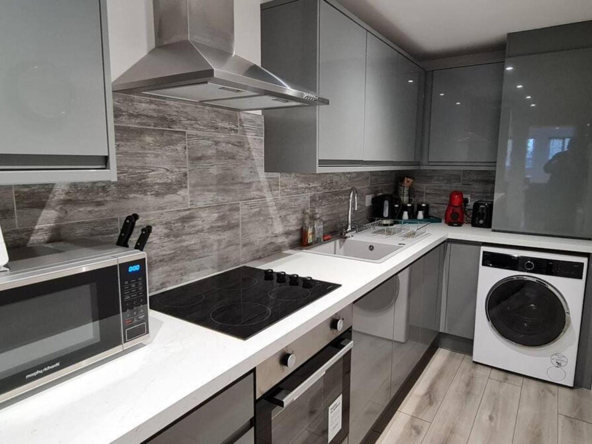 The Ecclesian Deluxe Apartments Near Trafford Centre Eccles Train Station Манчестер Екстер'єр фото